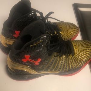 Under Armor shoes